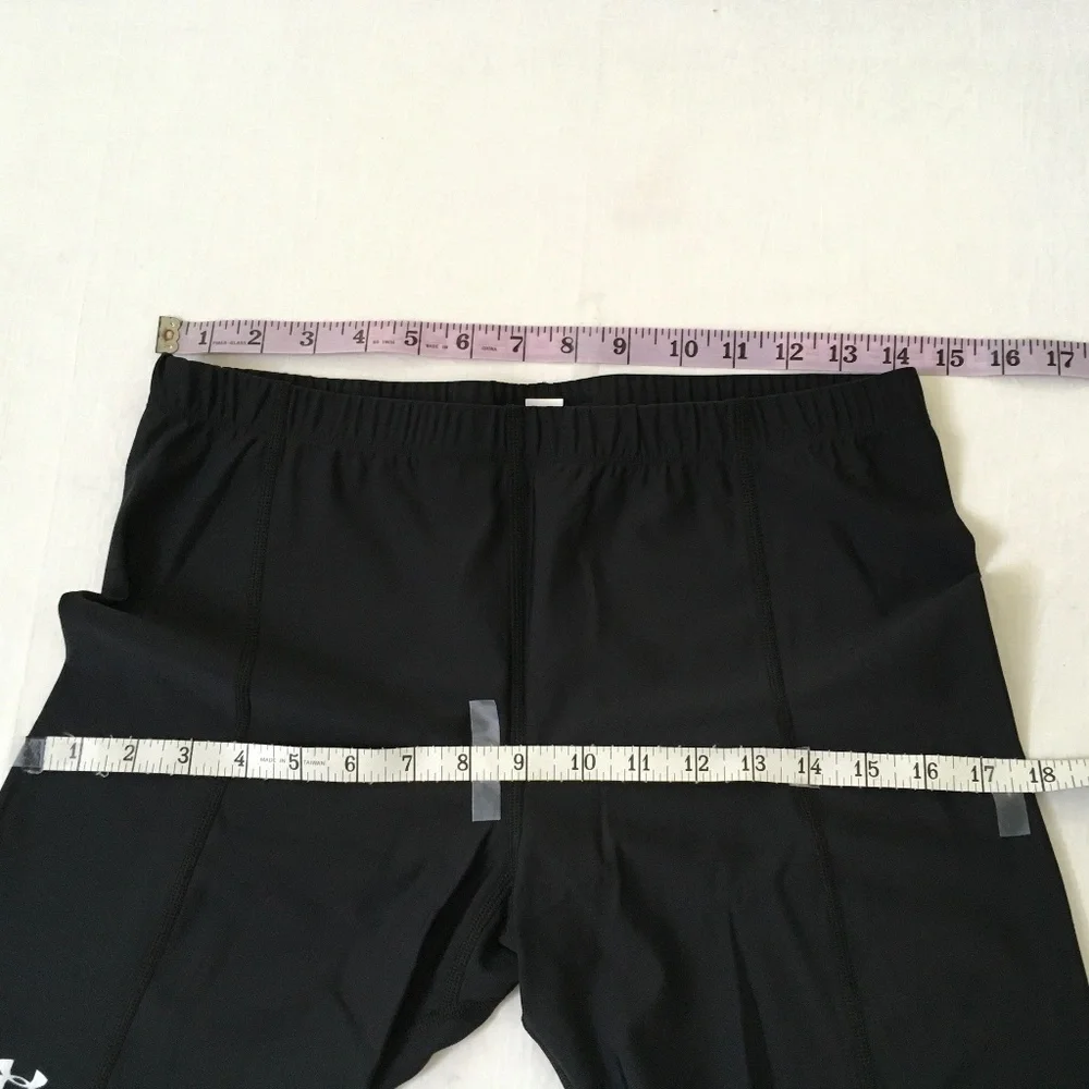NWOT UNDER ARMOUR Bike Shorts Black XLarge